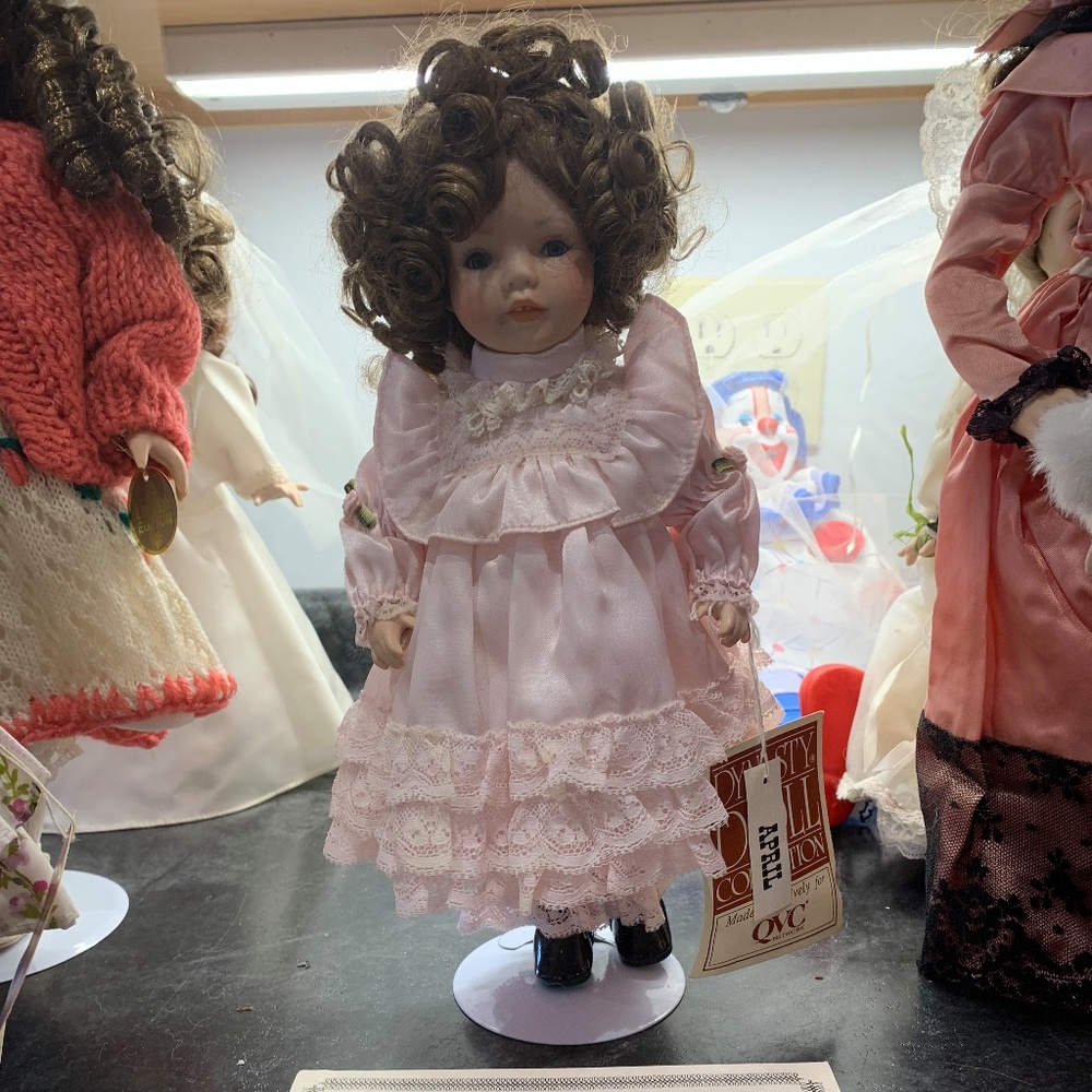 April Dynasty Doll Collection with Certificate